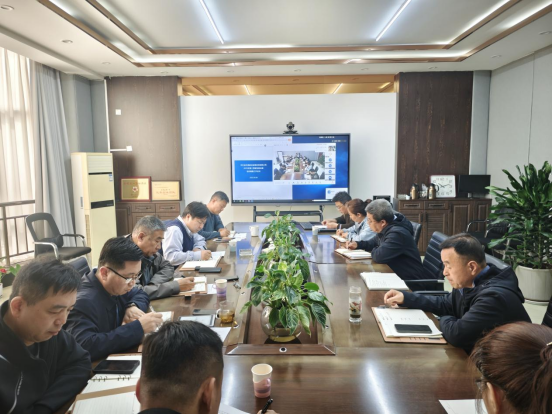 监理公司召开第二季度安委会暨信访维稳工作会议358.png