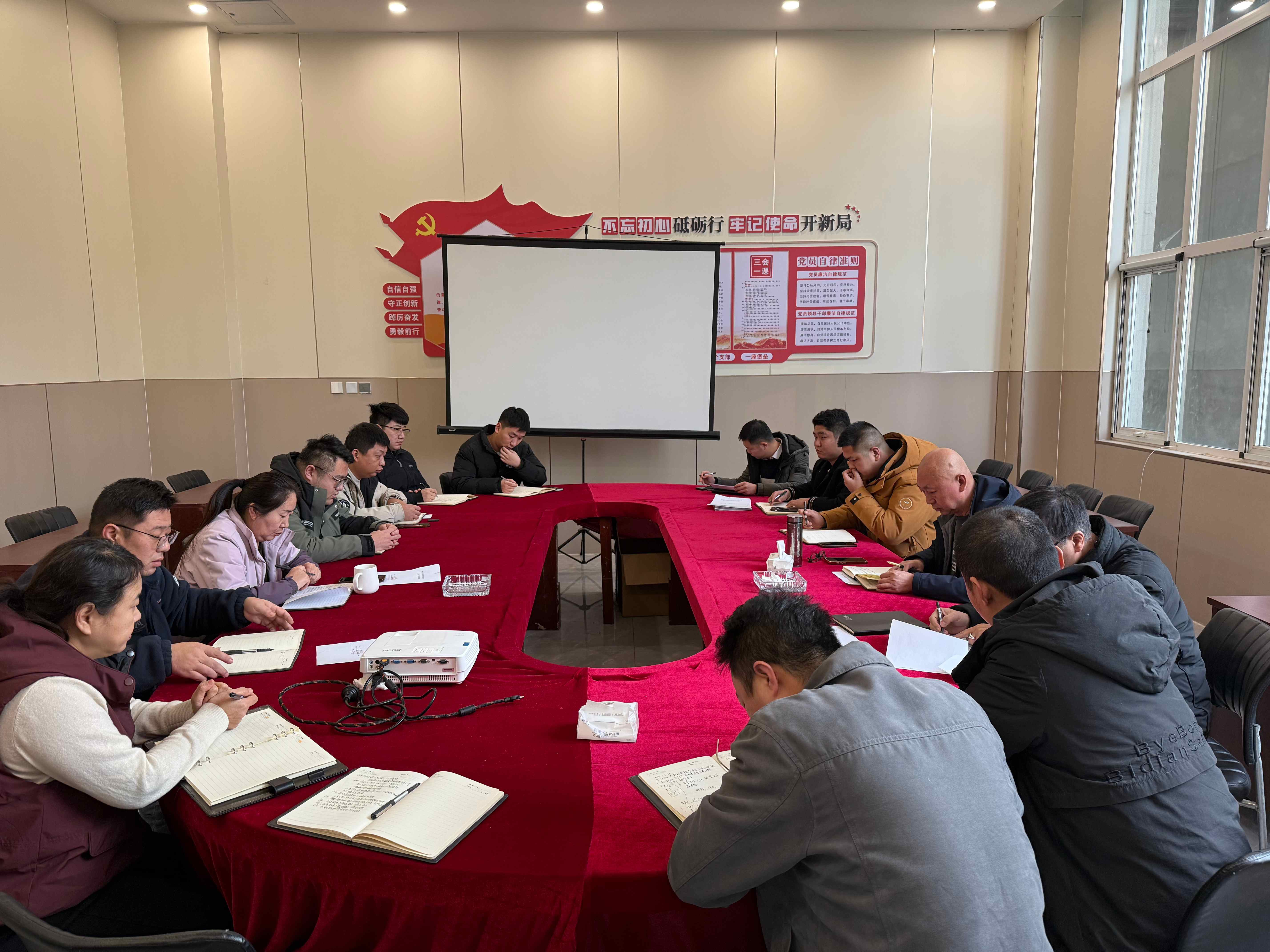 1766908127507896.jpg a60387dd015784d89d8060ec3205bb1(1).jpg